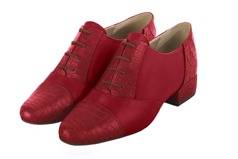 Cardinal red women's essential lace-up shoes. Round toe. Low block heels. Front view - Florence KOOIJMAN